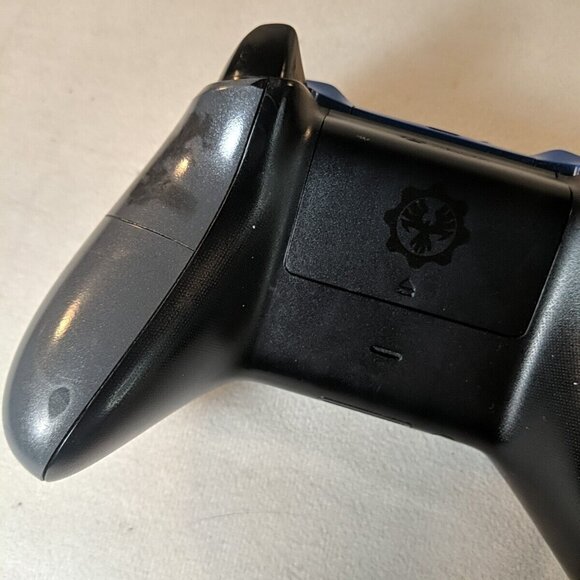 Microsoft Xbox One Controller Gears of War 4 Fenix JD 1708 Limited Edition - Picture 3 of 11